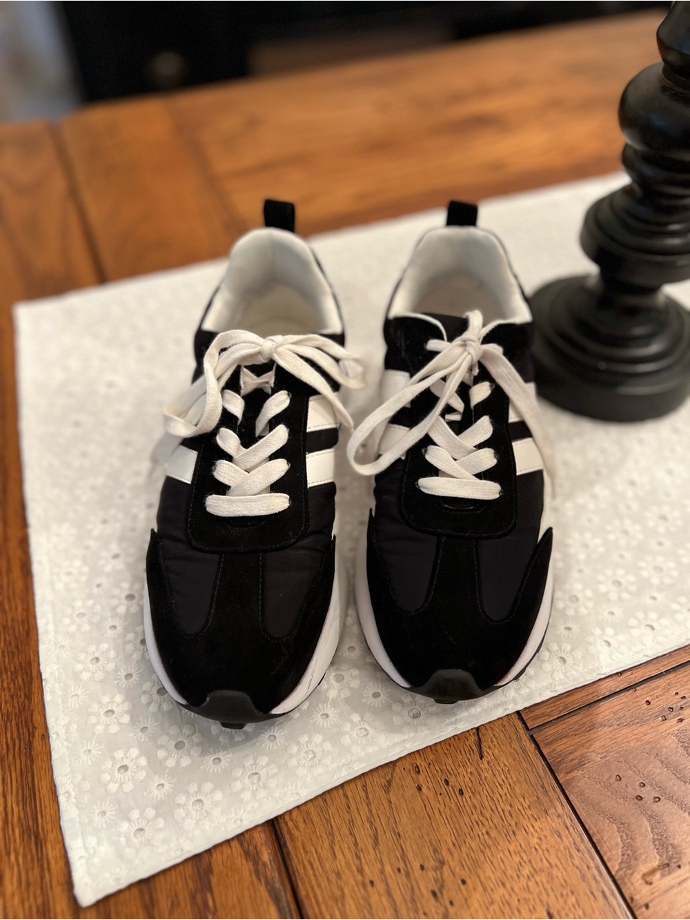 J/SLIDES Urban Sport Jolie Black and White Low-Top Sneaker - Picture 2 of 7